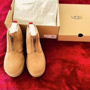 Ugg Neumel Platform Boots Size 7